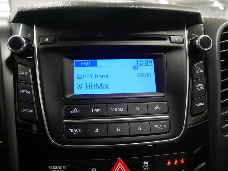 Hyundai i30 5d vaihtoauto