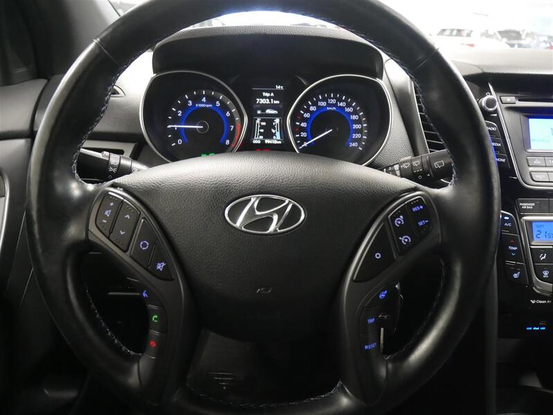 Hyundai i30 5d vaihtoauto