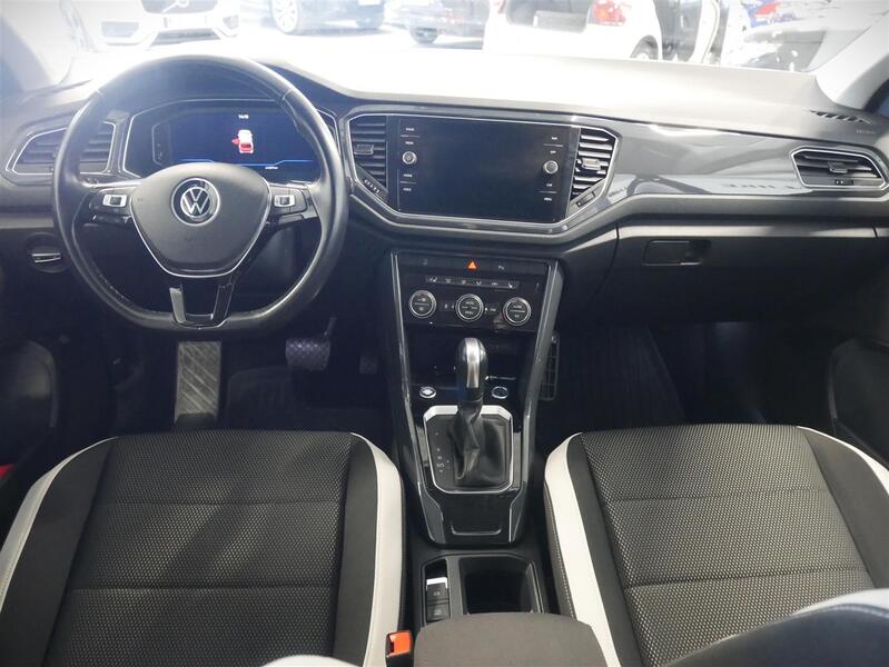 Volkswagen T-Roc vaihtoauto