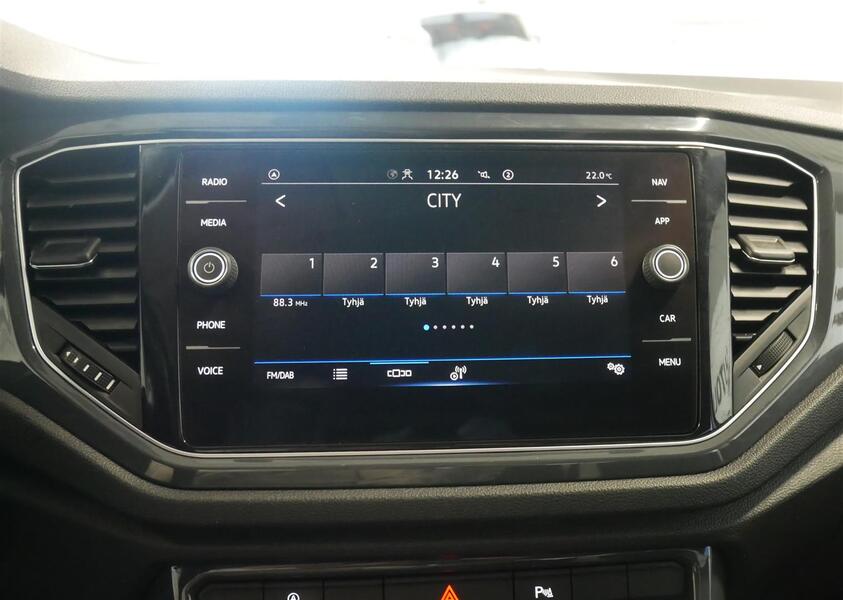 Volkswagen T-Roc vaihtoauto