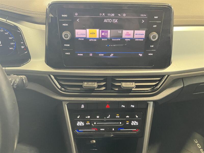 Volkswagen T-Roc vaihtoauto