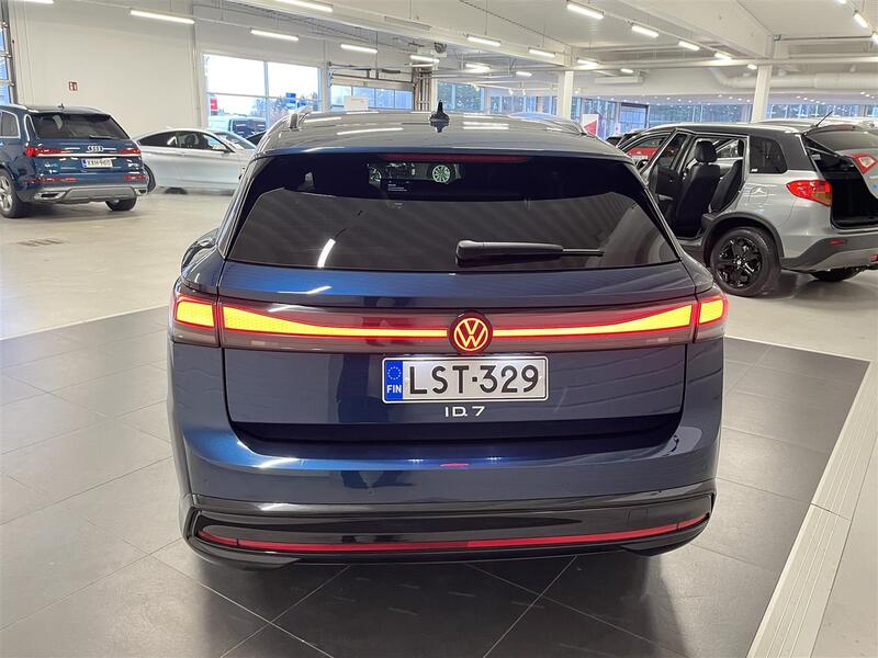 Volkswagen ID.7 vaihtoauto