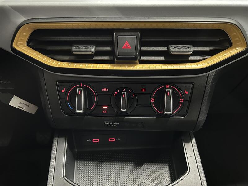 SEAT Ibiza vaihtoauto