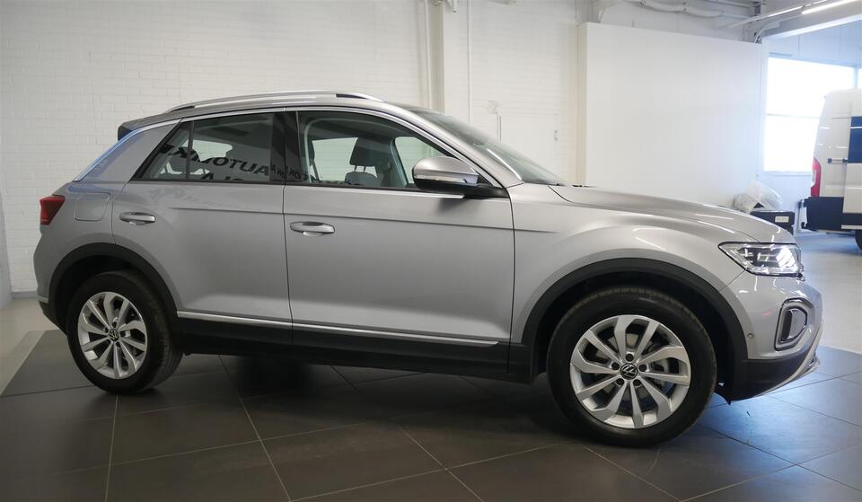 Volkswagen T-Roc vaihtoauto