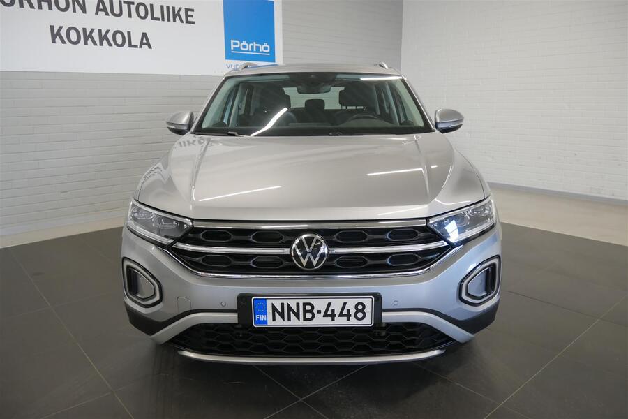 Volkswagen T-Roc vaihtoauto
