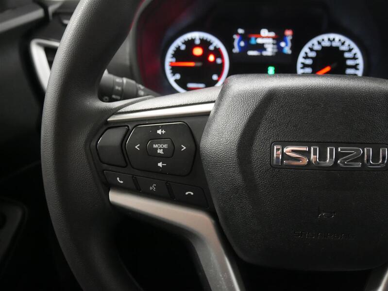 Isuzu D-Max vaihtoauto