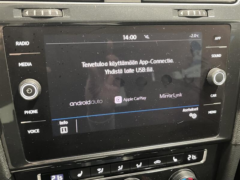 Volkswagen Golf vaihtoauto