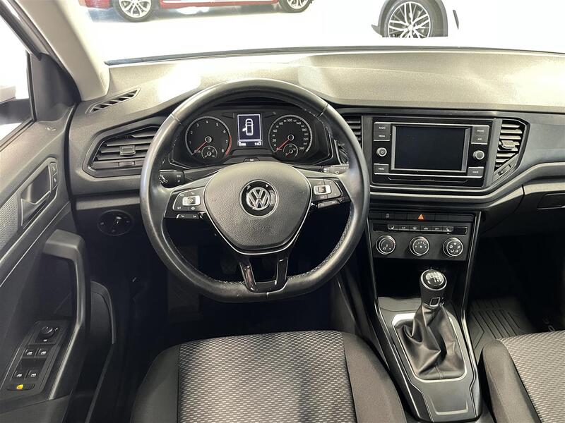 Volkswagen T-Roc vaihtoauto