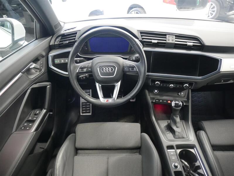 Audi Q3 vaihtoauto