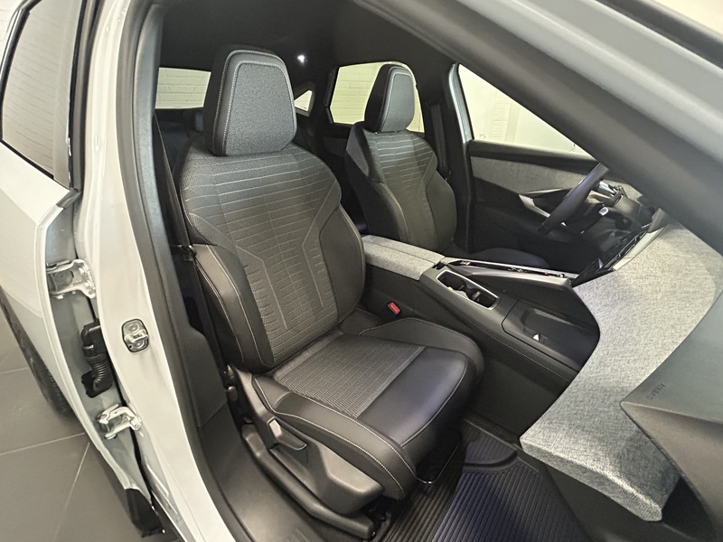 Peugeot E-3008 vaihtoauto