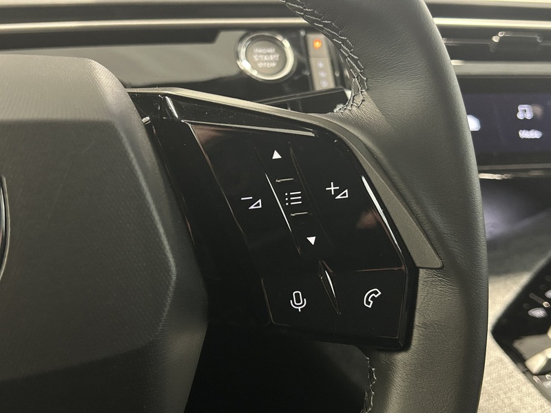 Peugeot E-3008 vaihtoauto