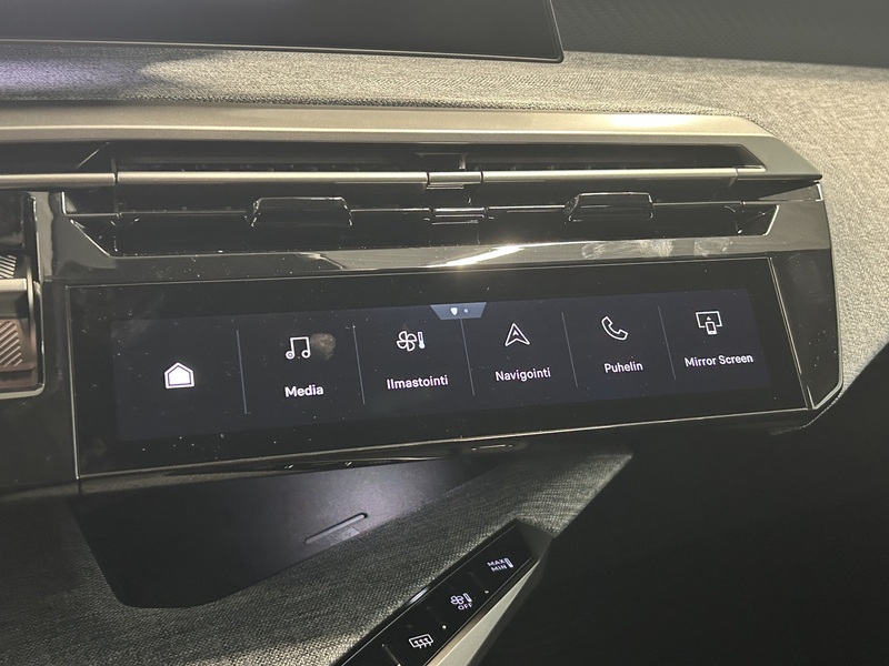 Peugeot E-3008 vaihtoauto