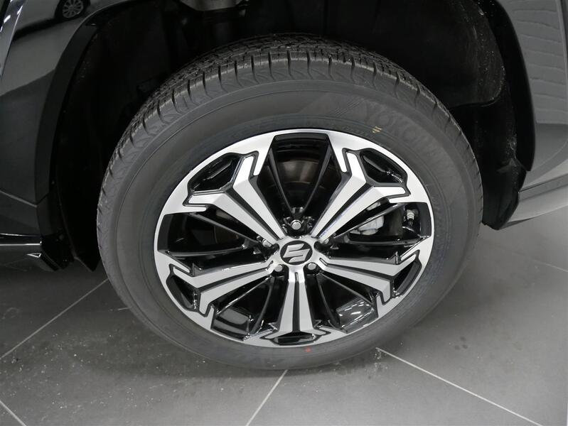 Suzuki Across vaihtoauto