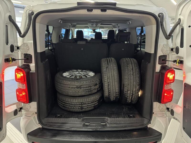 Toyota Proace Verso vaihtoauto