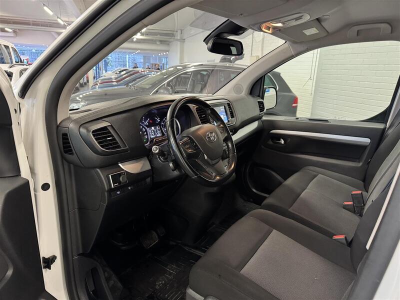 Toyota Proace Verso vaihtoauto