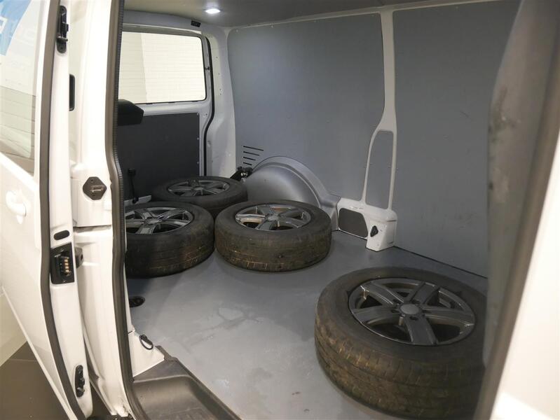 Volkswagen Transporter vaihtoauto