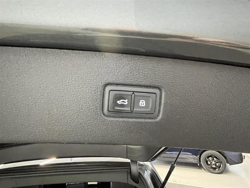 Audi Q7 vaihtoauto