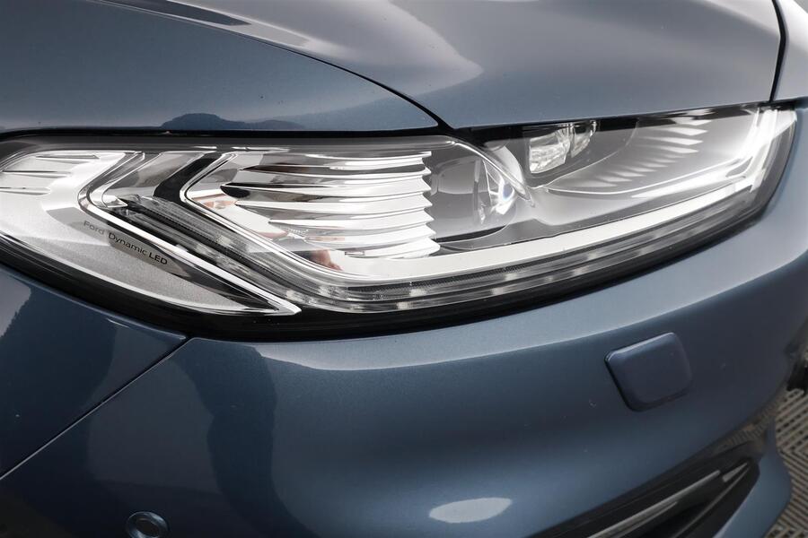 Ford Mondeo vaihtoauto