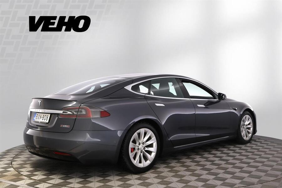Tesla Model S vaihtoauto
