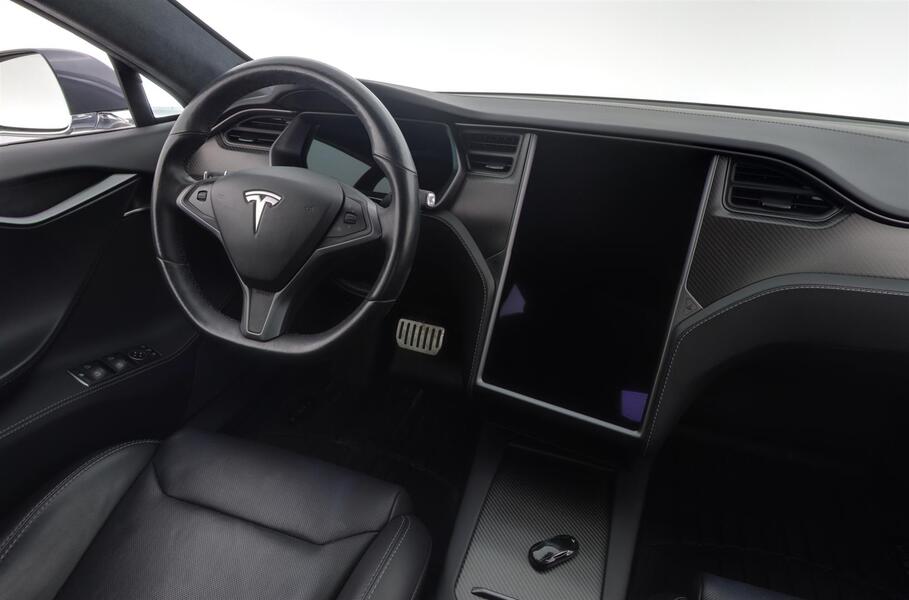 Tesla Model S vaihtoauto