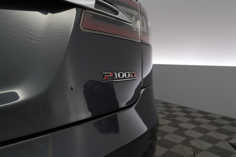 Tesla Model S vaihtoauto