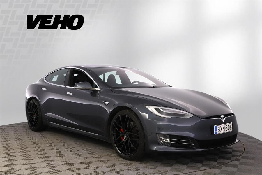Tesla Model S vaihtoauto