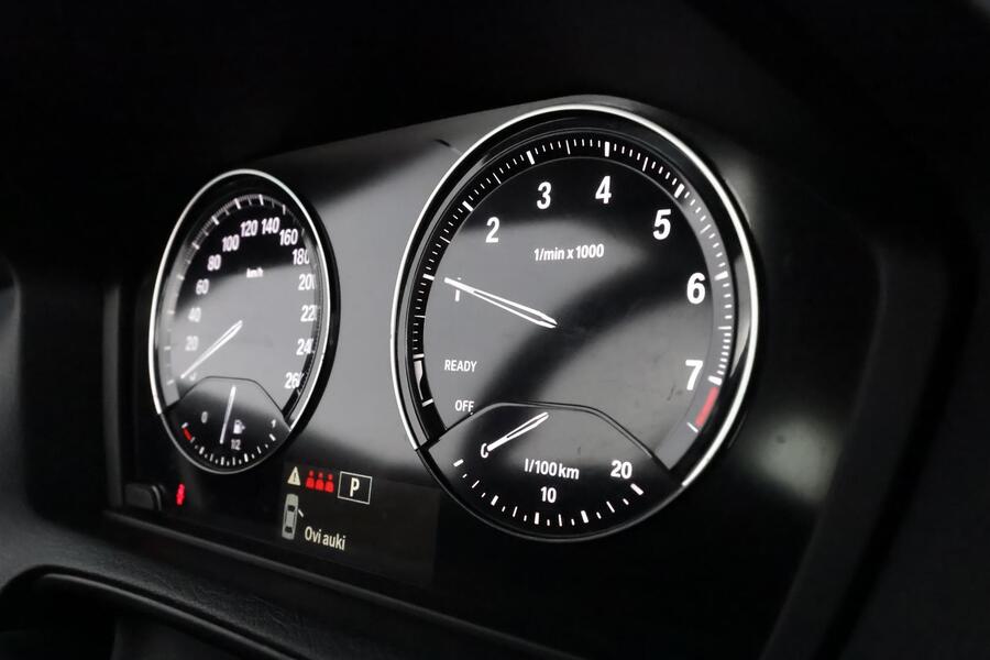 BMW M140i vaihtoauto
