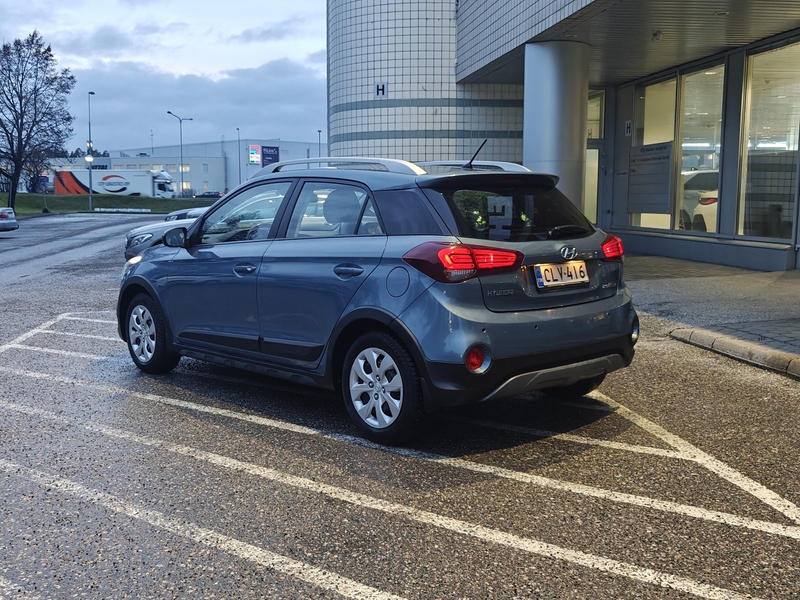 Hyundai i20 Active Cross vaihtoauto