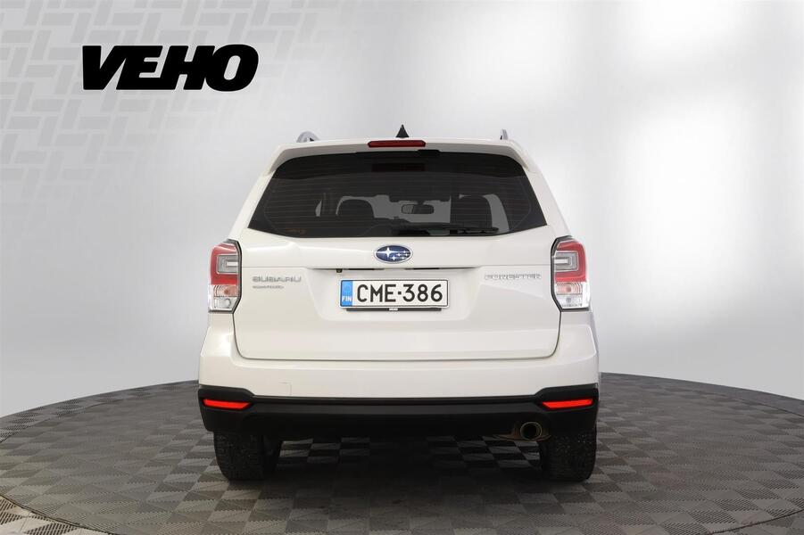 Subaru Forester vaihtoauto