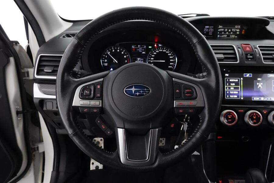 Subaru Forester vaihtoauto