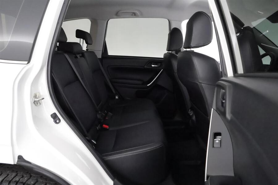 Subaru Forester vaihtoauto