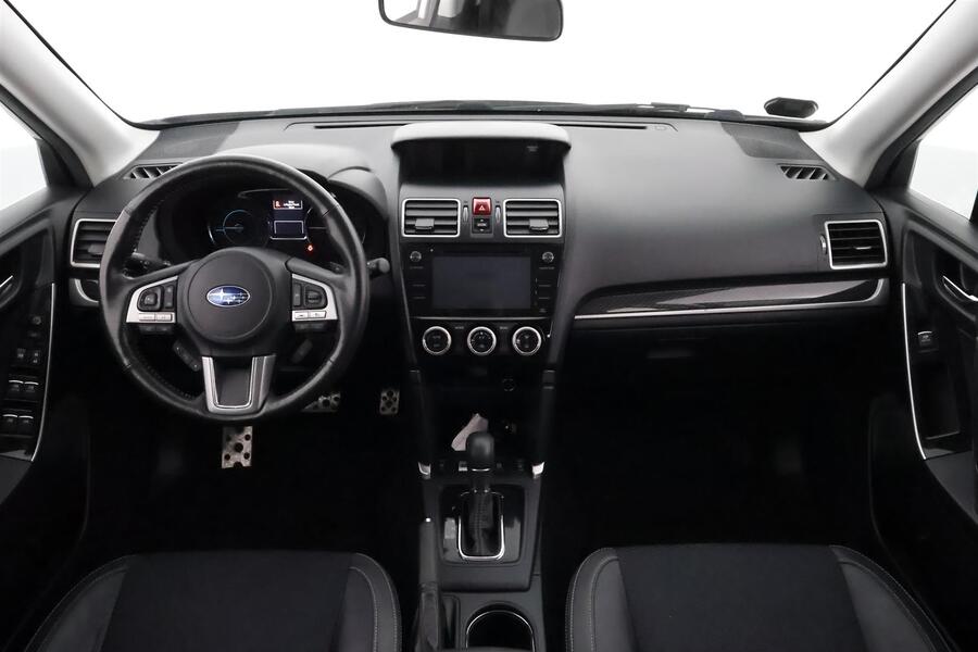 Subaru Forester vaihtoauto