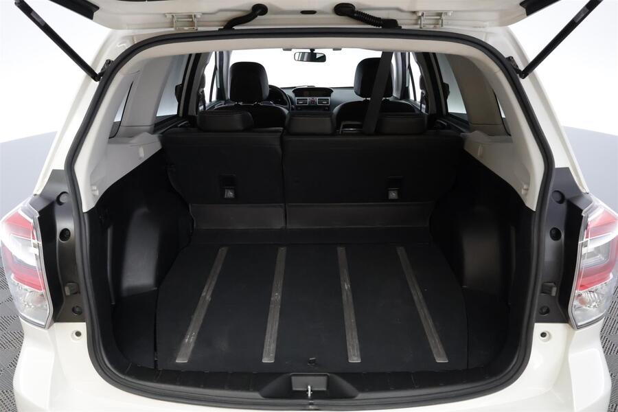 Subaru Forester vaihtoauto