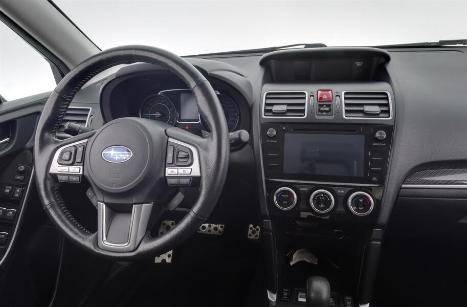 Subaru Forester vaihtoauto