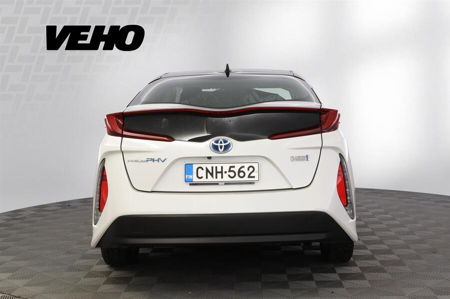 Toyota Prius vaihtoauto