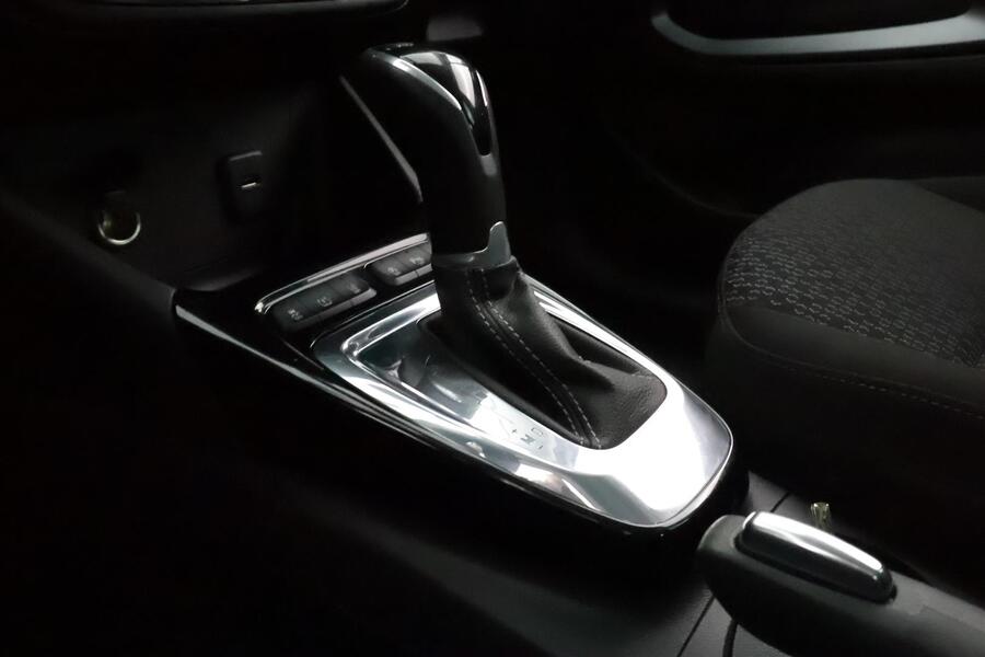 Opel Crossland X vaihtoauto