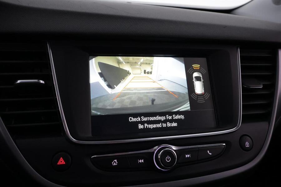 Opel Crossland X vaihtoauto