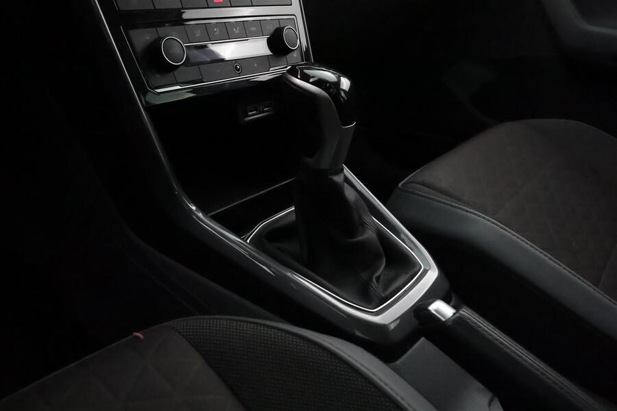 Volkswagen T-Cross vaihtoauto