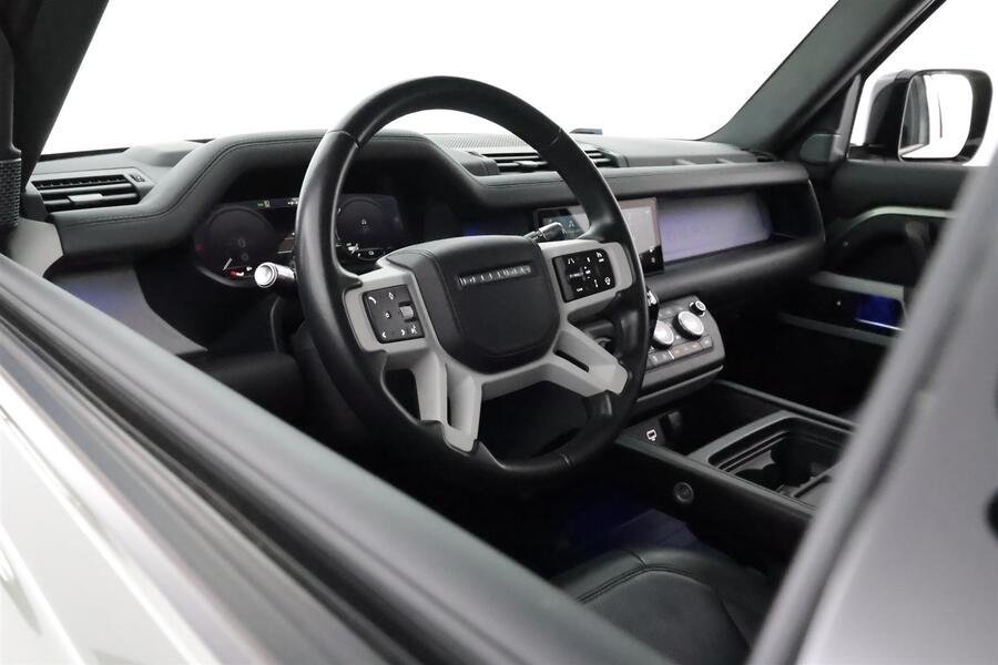 Land Rover Defender vaihtoauto