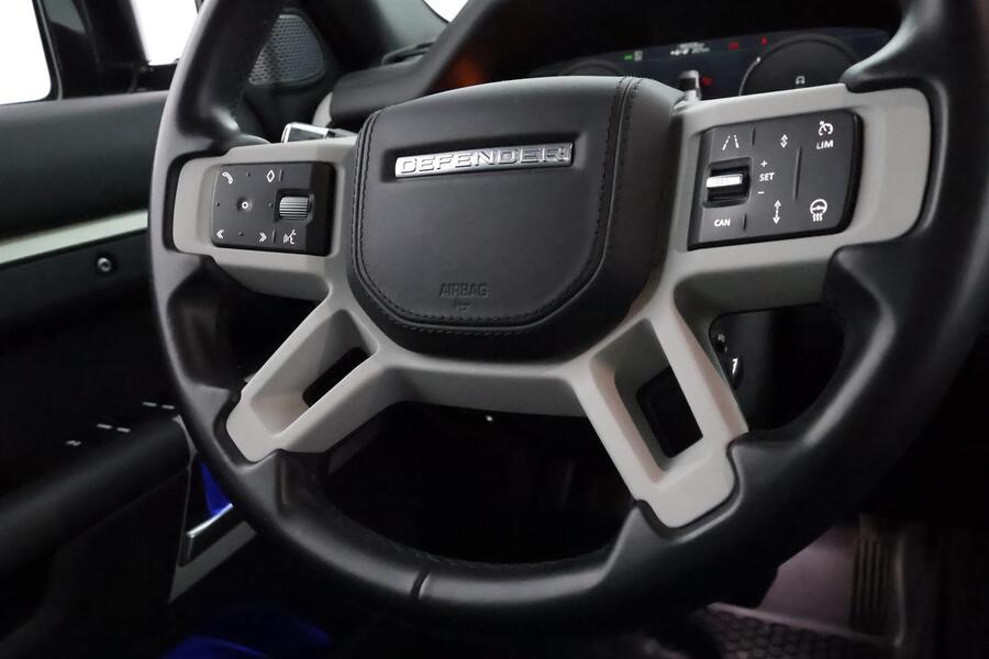 Land Rover Defender vaihtoauto