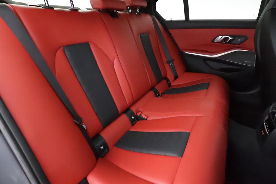BMW M3 vaihtoauto