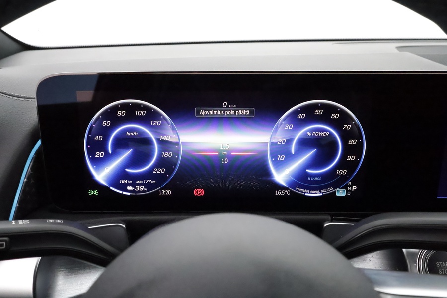 Mercedes-Benz EQB vaihtoauto