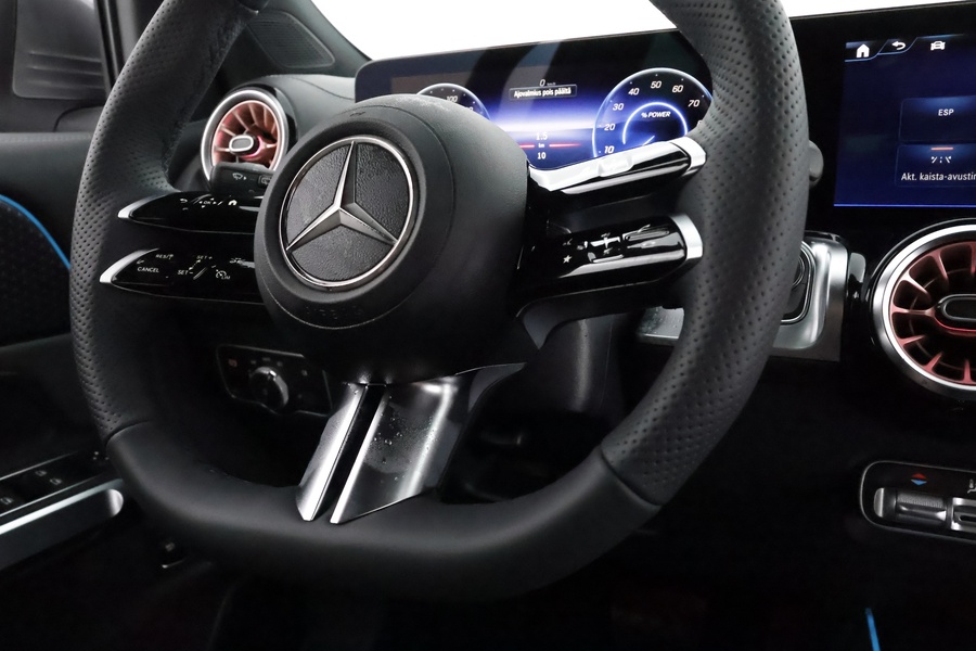 Mercedes-Benz EQB vaihtoauto