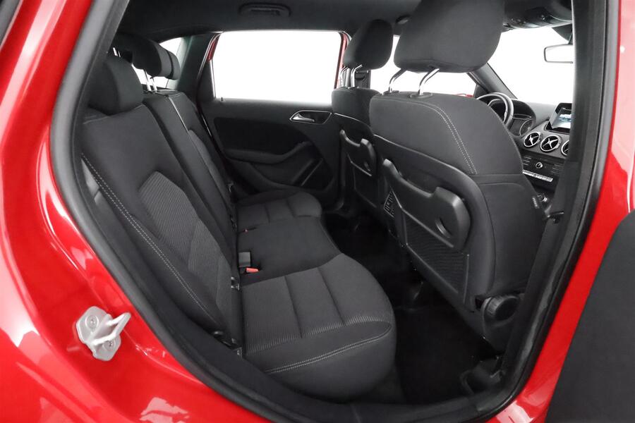 Mercedes-Benz B vaihtoauto