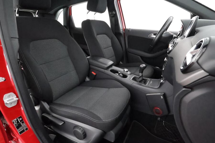 Mercedes-Benz B vaihtoauto