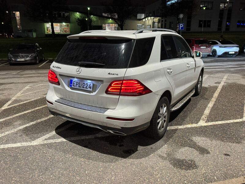 Mercedes-Benz GLE vaihtoauto