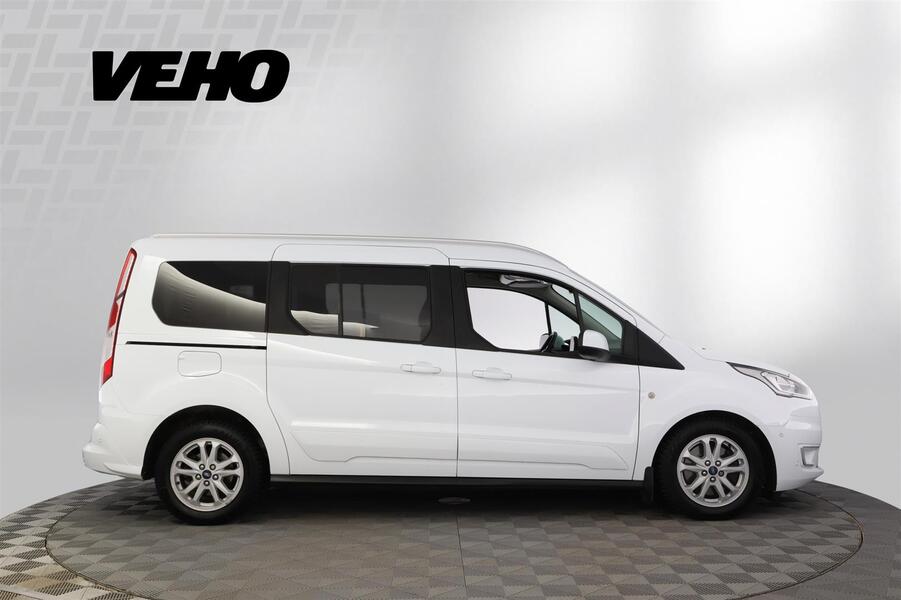 Ford Grand Tourneo Connect vaihtoauto