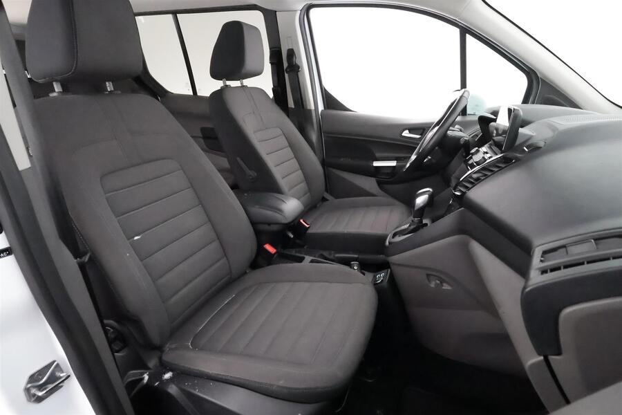 Ford Grand Tourneo Connect vaihtoauto