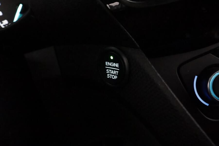 Ford Grand Tourneo Connect vaihtoauto