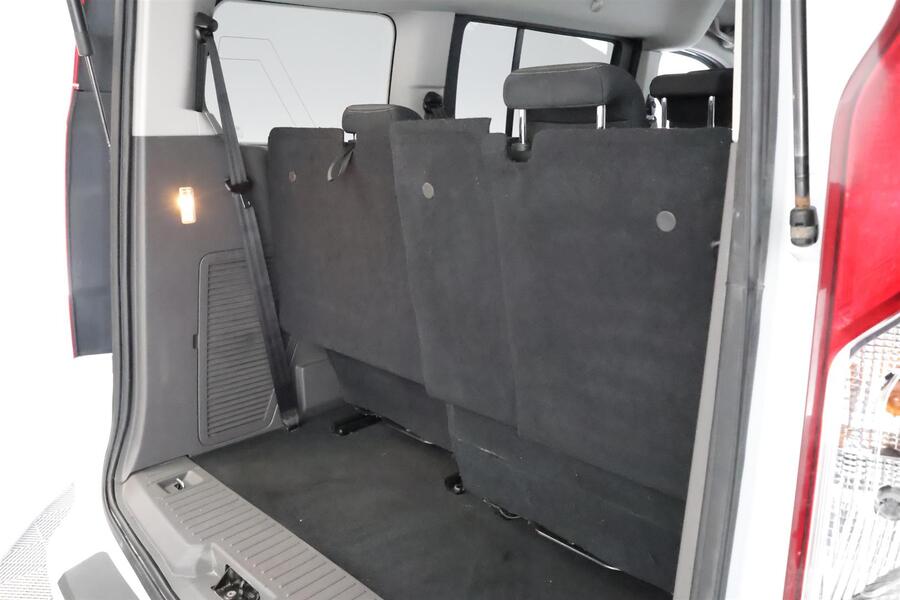 Ford Grand Tourneo Connect vaihtoauto